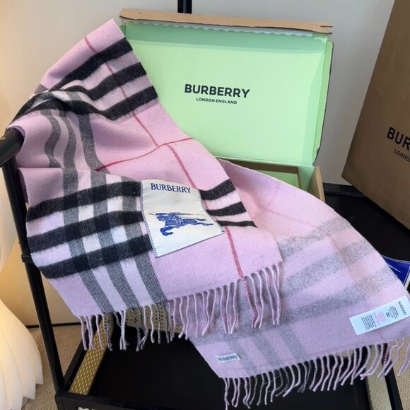 Burberry Scarf - Picture 1 of 4